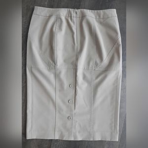 Victoria's Secret Body by Victoria fitted button-back pencil skirt size 6